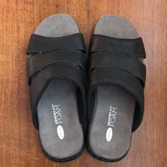 memory foam slide sandals